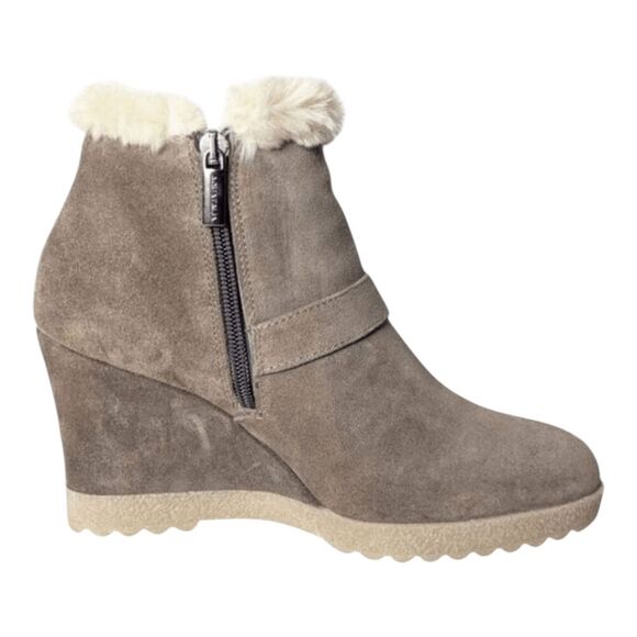 NWOB AQUATALIA Carlotta Faux-Fur Water-Resistance Suede Wedge Bootie Size 39 (US - Picture 7 of 9